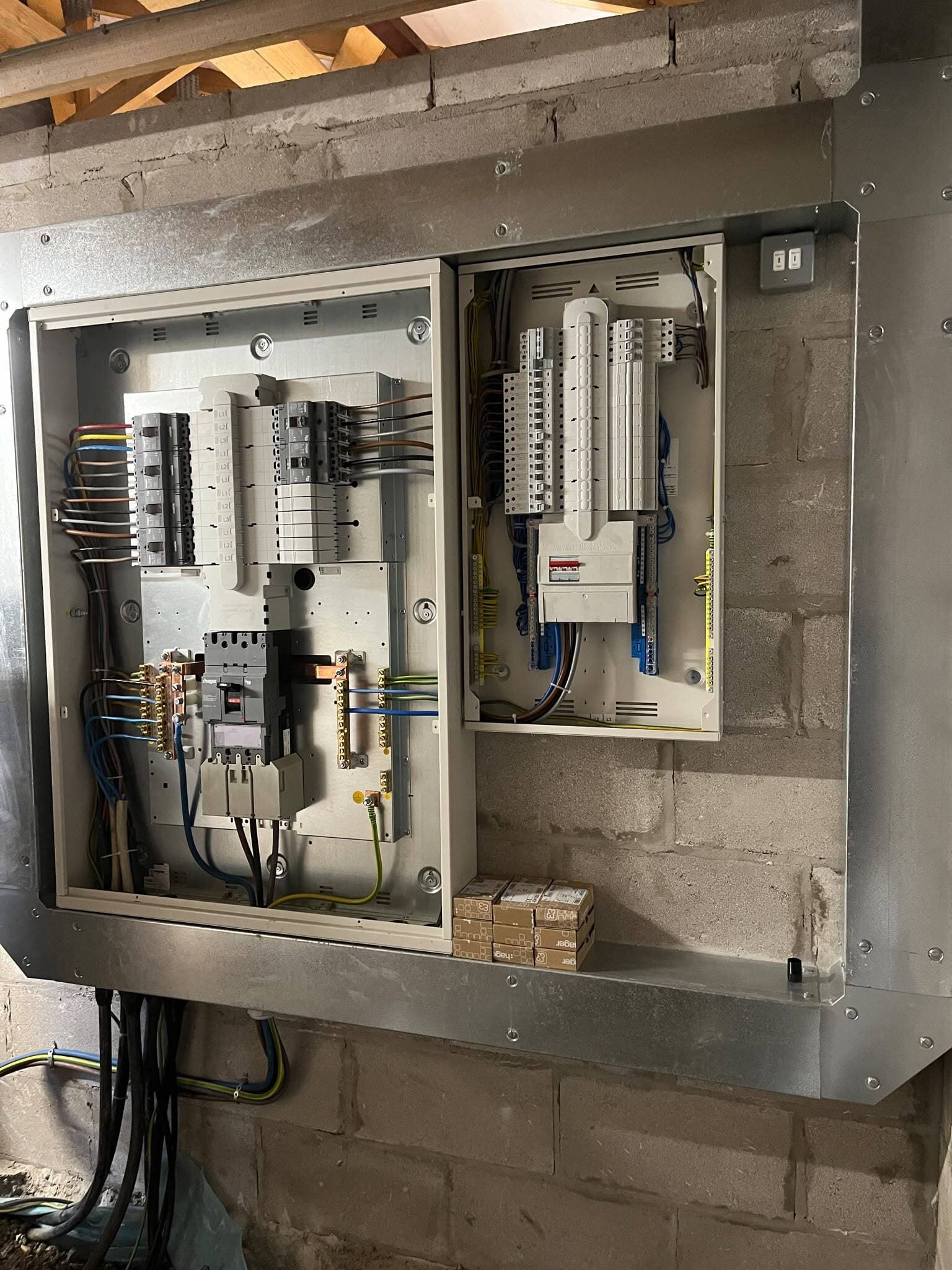 Commercial Electrical Work Specialists with over '